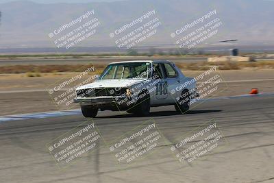 media/Oct-01-2022-24 Hours of Lemons (Sat) [[0fb1f7cfb1]]/10am (Front Straight)/